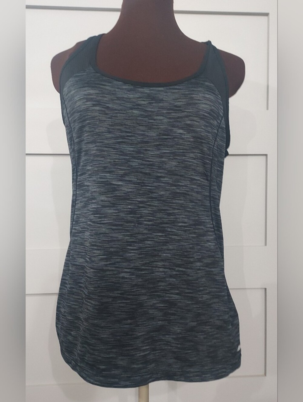 Avia Heathered BLACK Performance Tank SIZE LARGE
